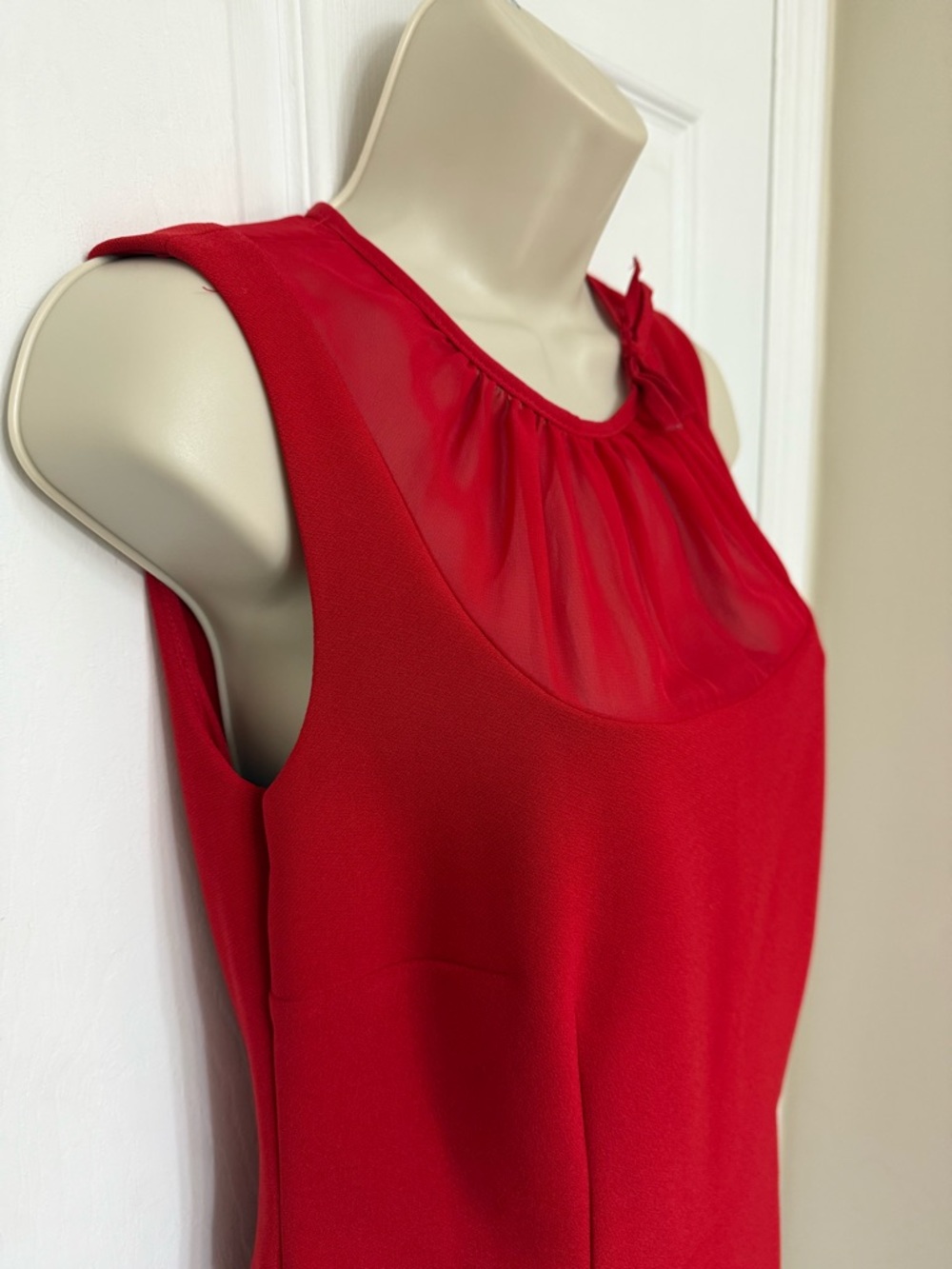 Just Taylor Red Sheath Dress Size 10 Sleeveless Career Work Cocktail Classic - Picture 7 of 13